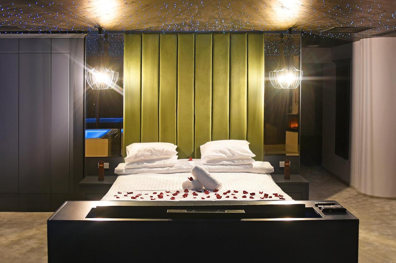 Complex Panoramic Hotel สลานิก-มอลโดวา ภายนอก รูปภาพ
