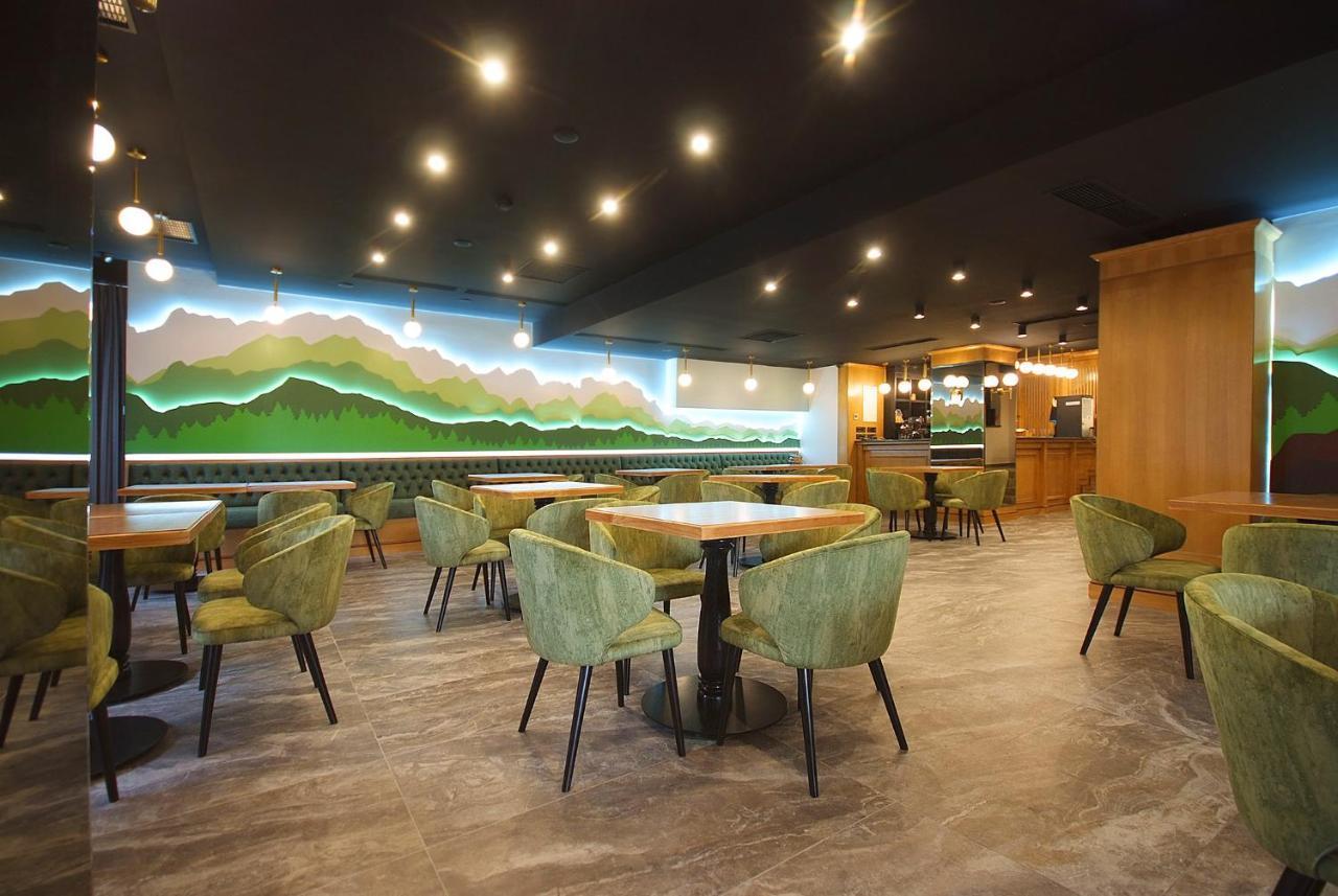 Complex Panoramic Hotel สลานิก-มอลโดวา ภายนอก รูปภาพ